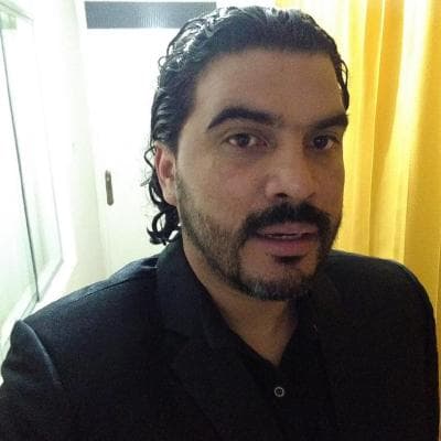 Profile photo of Ronny Yabar